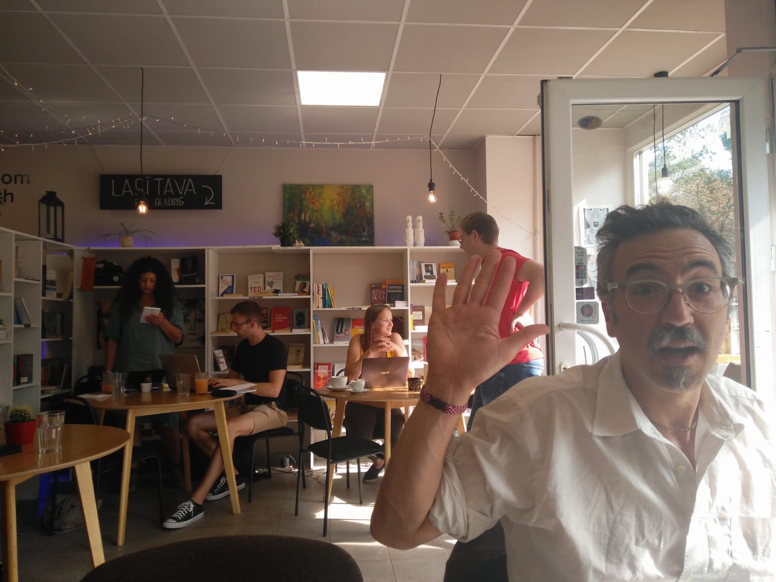 9th – 15th September, Riga is hosting the fourth international poetry
translation workshop organized by the Latvian Literature platform. Seven poets
from Latvia, Syria, Croatia, Great Britain, Belgium and Poland are taking part
in the workshop this 